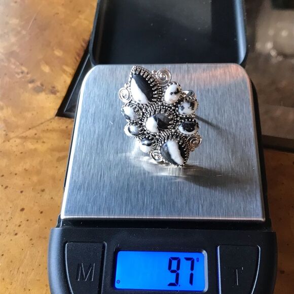 White Buffalo Turquoise Sterling Silver Ring Size 7 - Picture 3 of 9